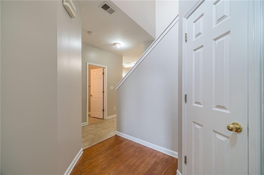 1191 Primrose View Cir - Photo 6 of 39