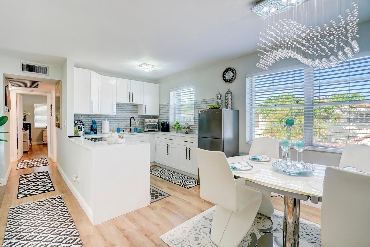 203 Windsor I #203 - Photo 4 of 50
