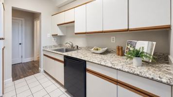 featured image of 354 N Main St