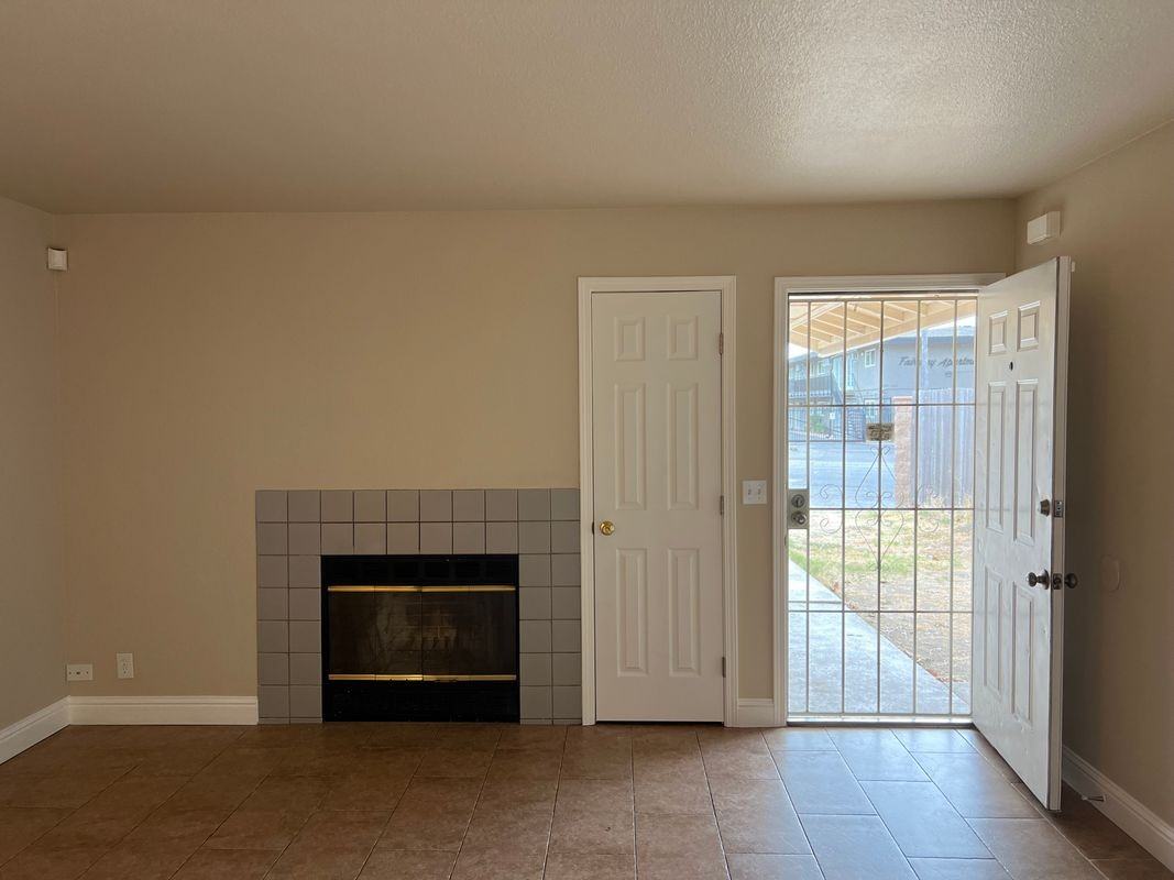 3636 Morse Ave - Photo 2 of 19
