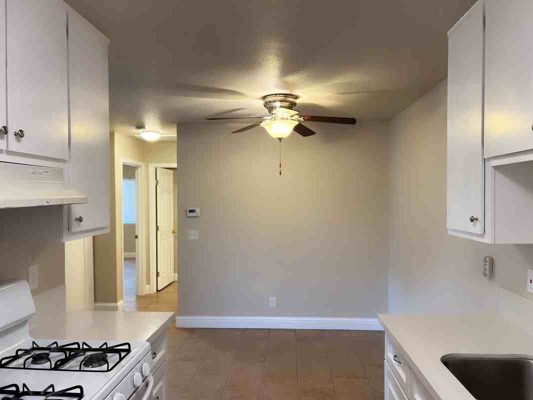 3636 Morse Ave - Photo 6 of 19