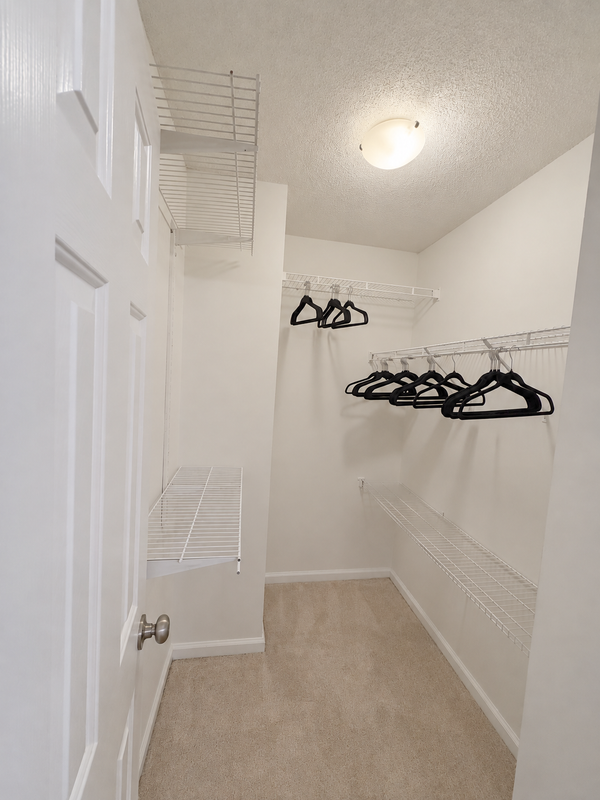 3836 Riverview Bnd - Photo 6 of 13