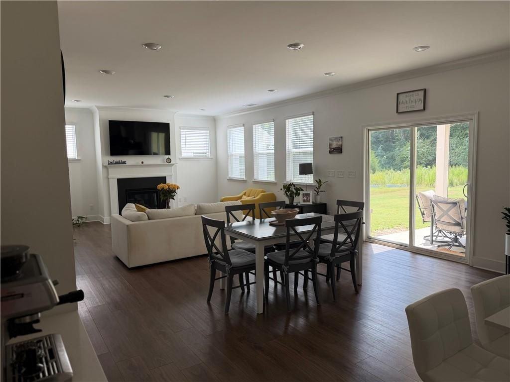 3543 Dover Run Ln - Photo 6 of 36