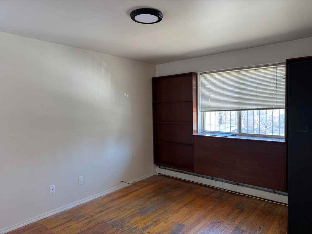 5517 Junction Blvd - Photo 4 of 7