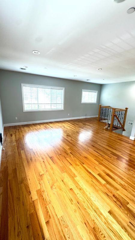 360 Robinson Ave ##2 - Photo 2 of 13