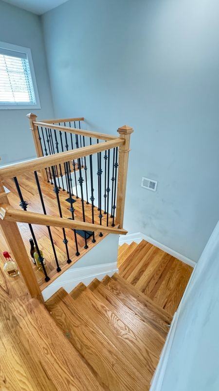 360 Robinson Ave ##2 - Photo 5 of 13