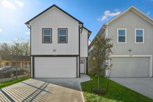 1065 Saint Clair St - Photo 1 of 1