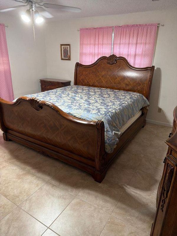 9131 Warwickshire Rd - Photo 4 of 13