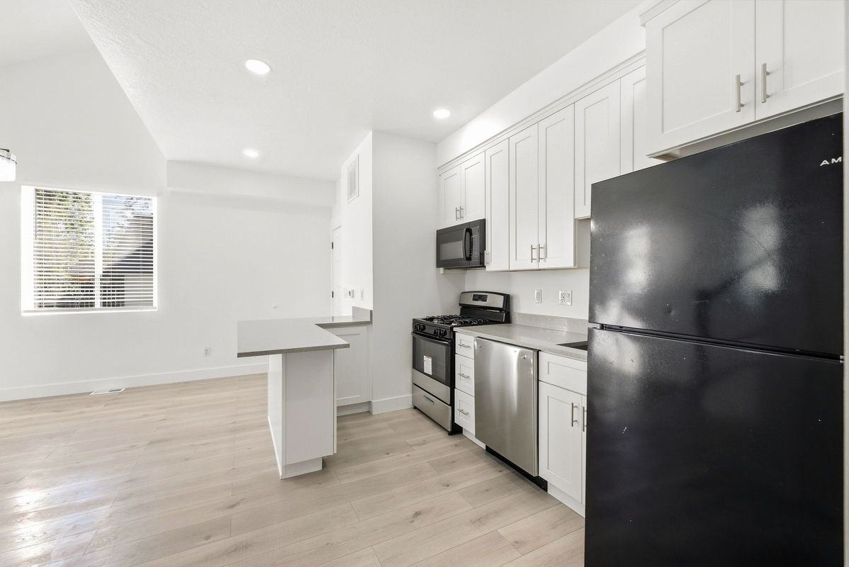 625 N 900 W ##B - Photo 5 of 21