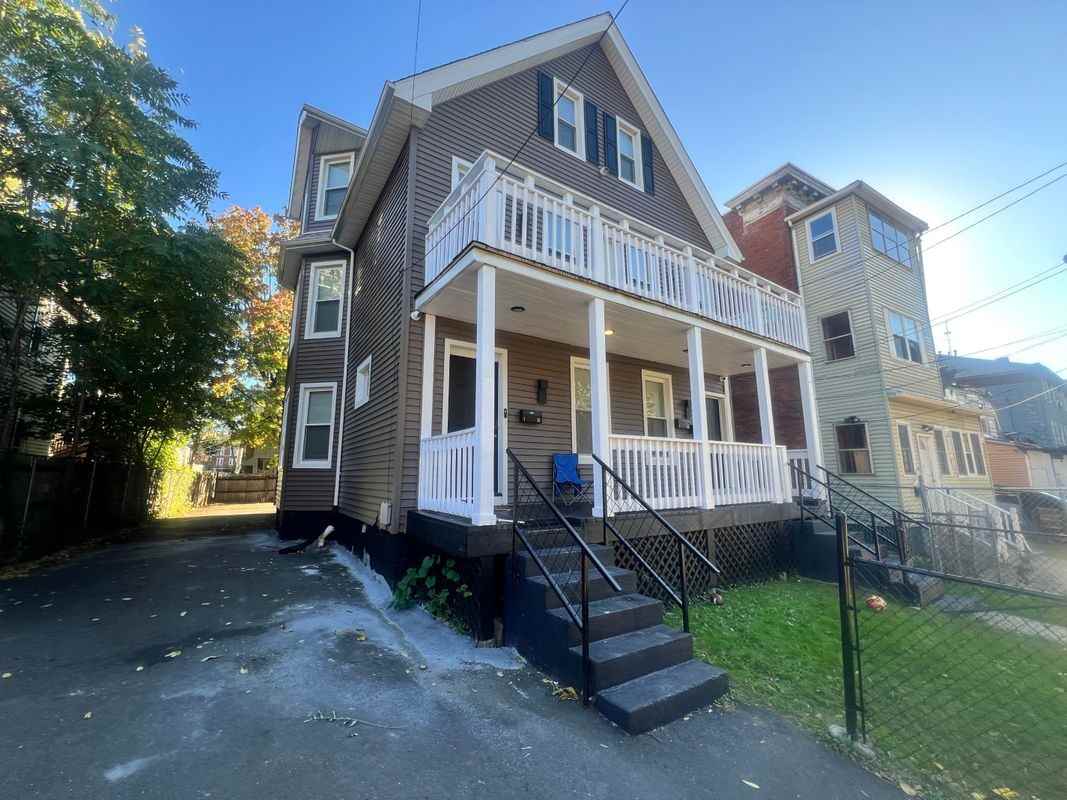 23 Elliott St - Photo 2 of 19
