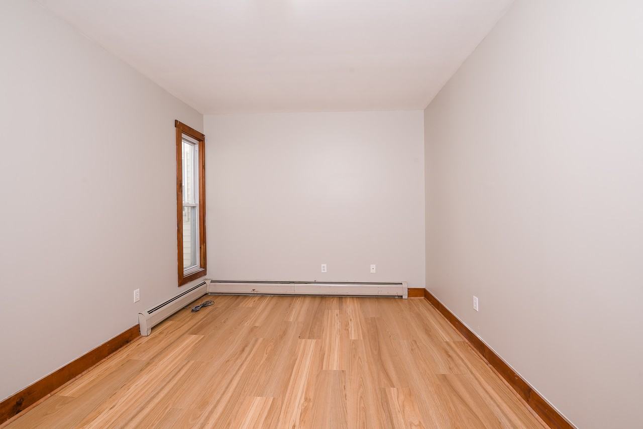 215 - 217 East Main Street #215-2F - Photo 4 of 20