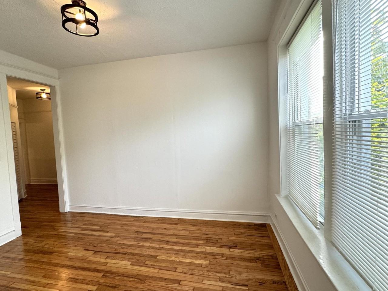 4058 W Hirsch St #2 - Photo 4 of 11