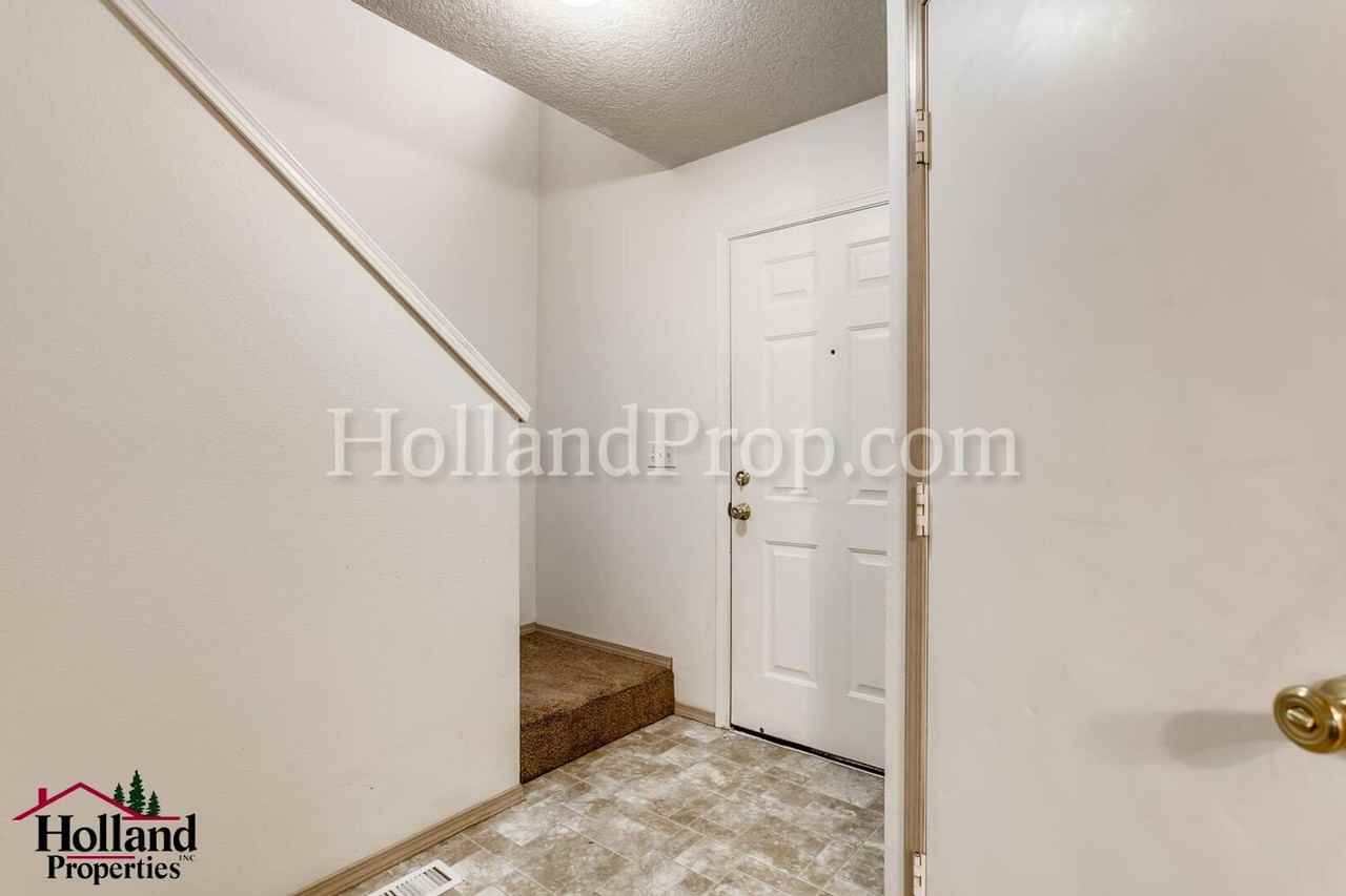 4120 Se 79th Ave - Photo 3 of 26
