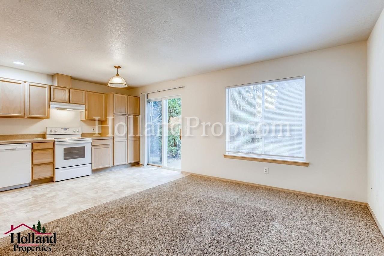 4120 Se 79th Ave - Photo 5 of 26