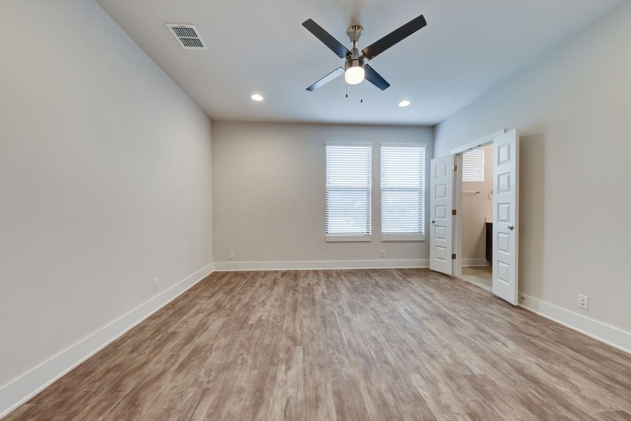 200 Melrose Pl #500 - Photo 6 of 16