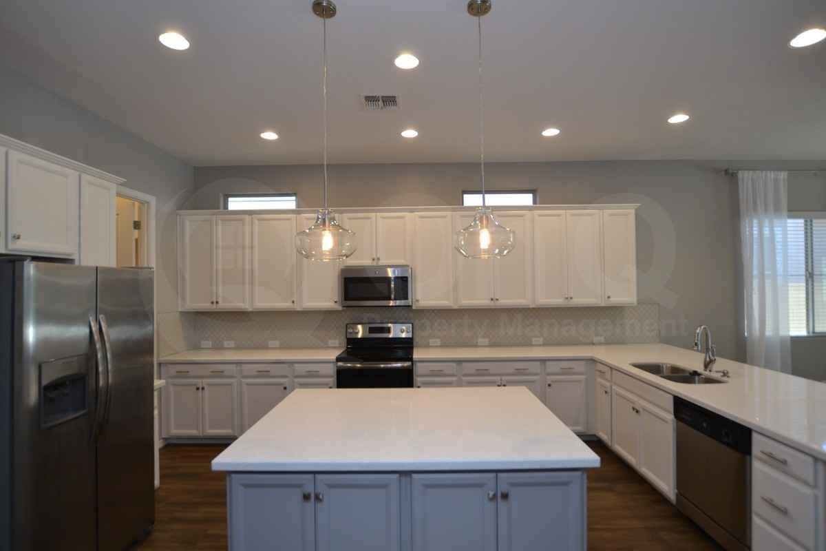 3141 E Sagebrush St - Photo 2 of 22