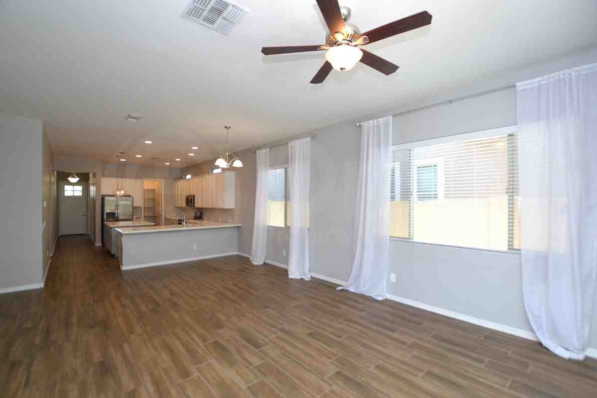 3141 E Sagebrush St - Photo 7 of 22