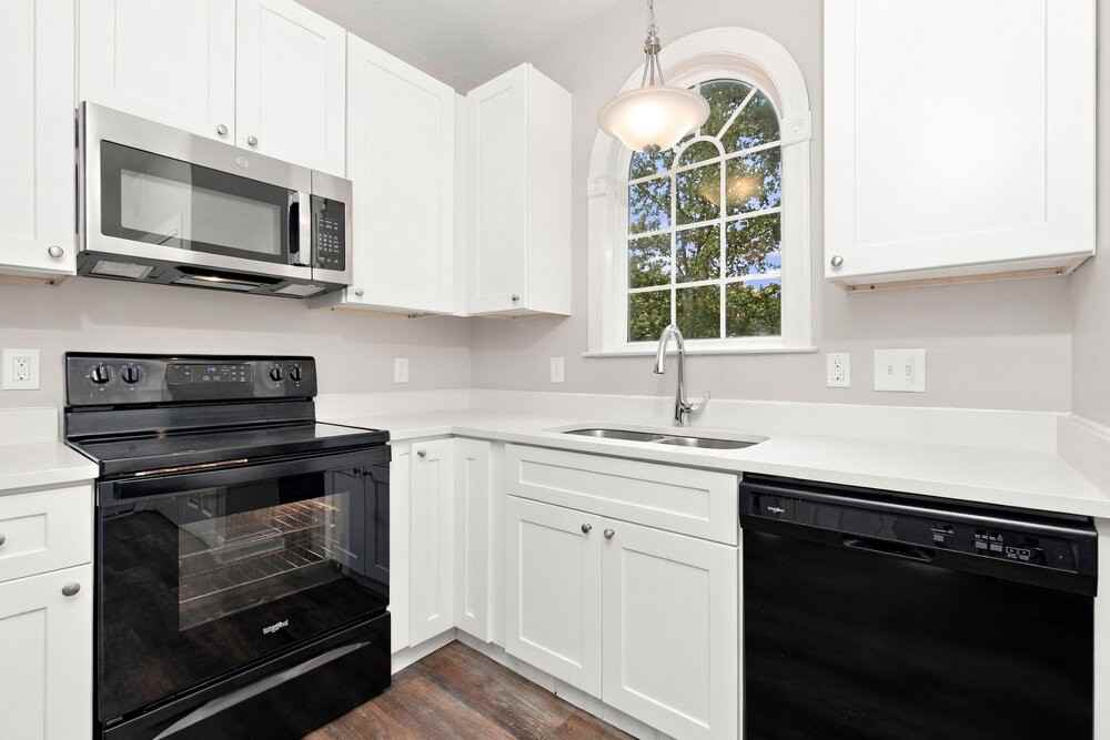 662 Landing View Dr - Photo 7 of 17