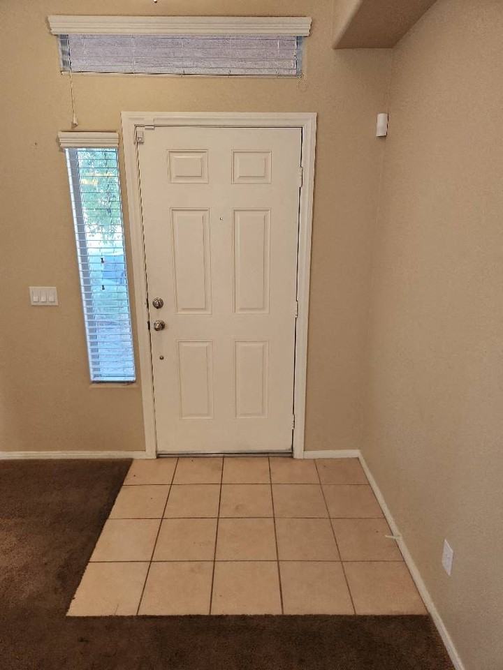 6208 Sereno Springs St - Photo 2 of 34