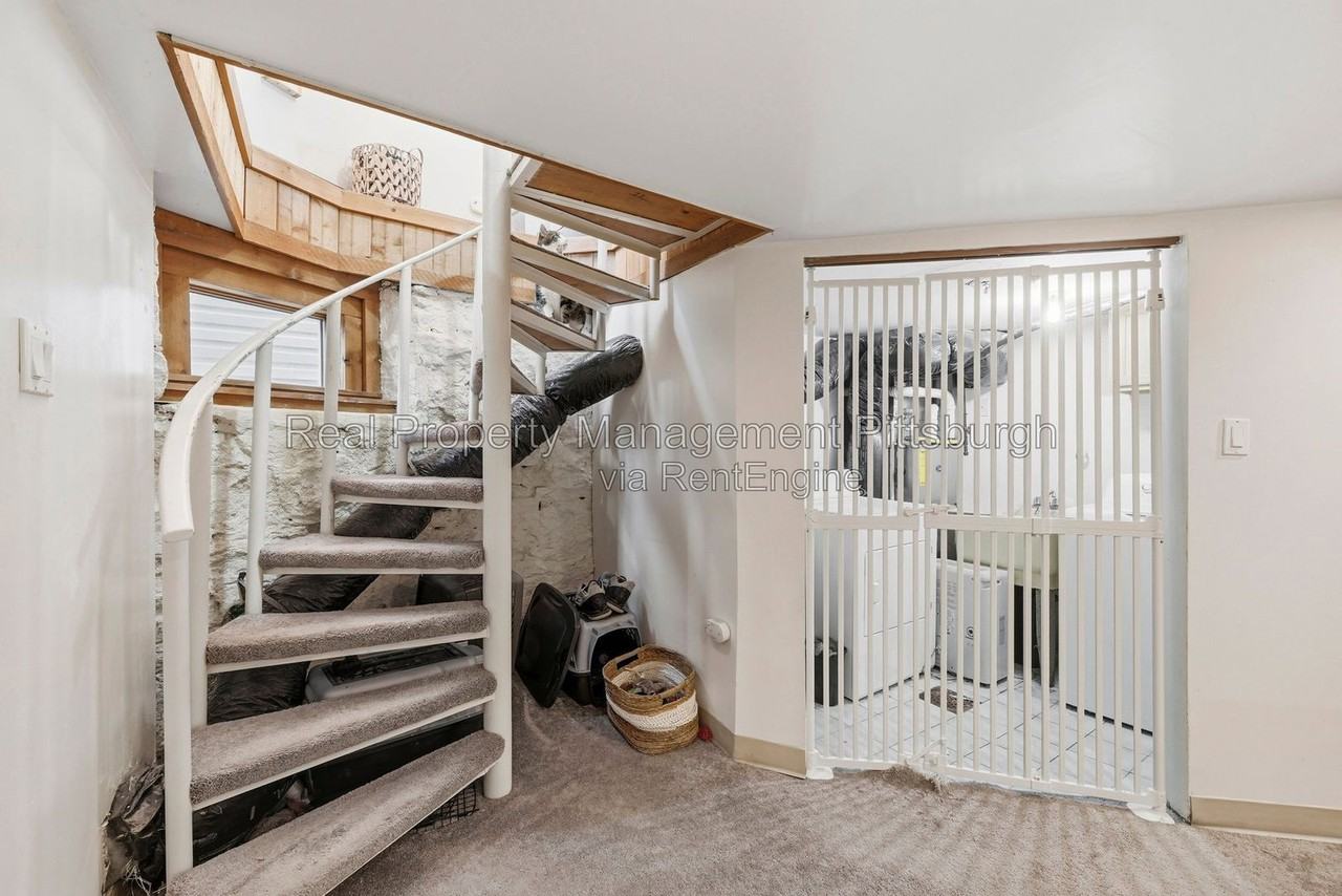 120 Prospect St #B - Photo 5 of 20