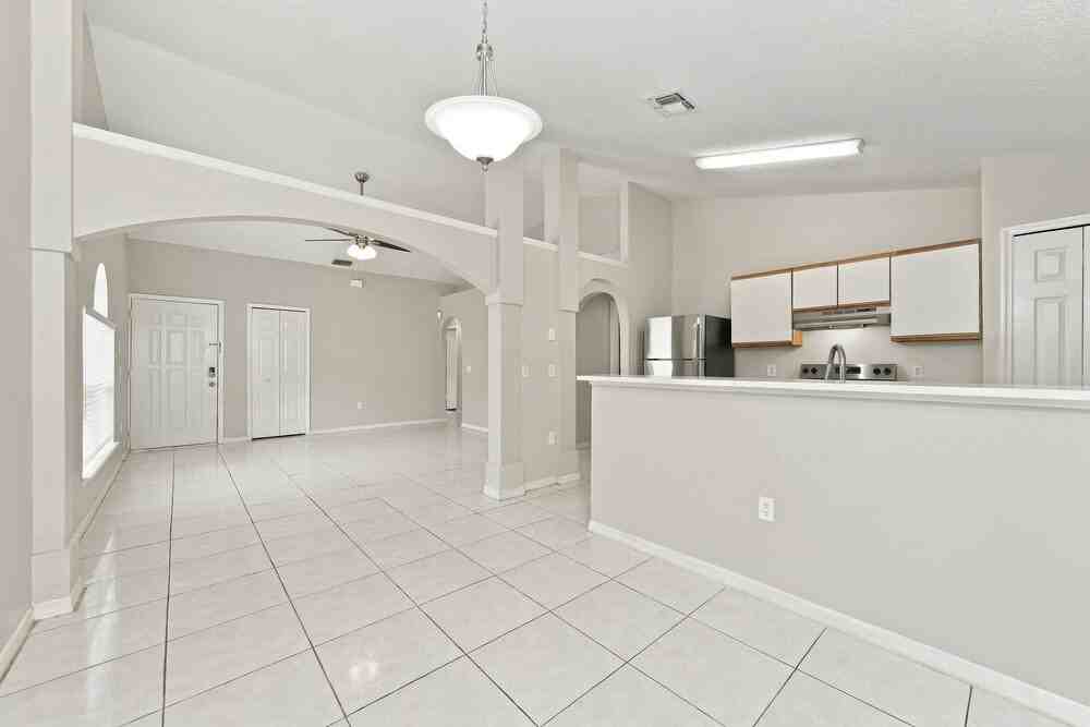 7612 Fort Sumter Dr - Photo 7 of 16