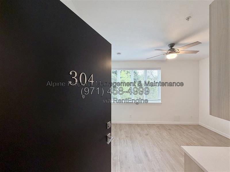3014 Se 8th Ave #304 - Photo 4 of 12