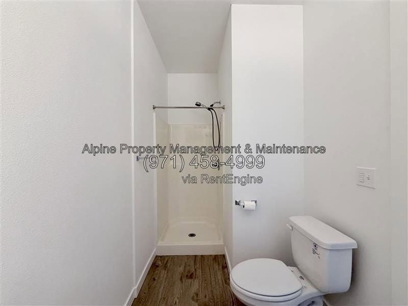 3014 Se 8th Ave #304 - Photo 7 of 12