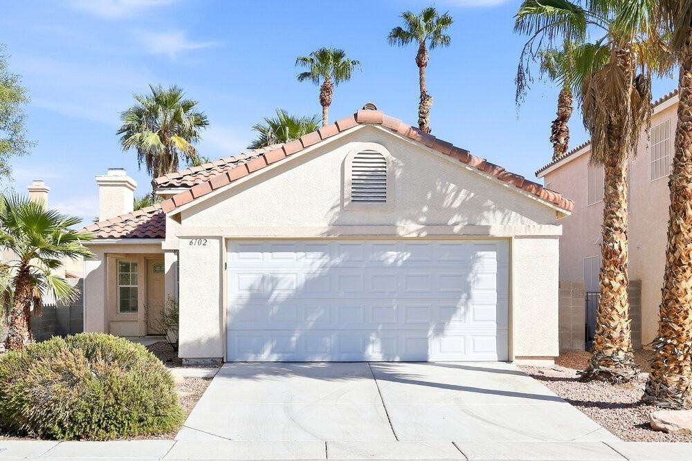 6102 Giant Forest Ln