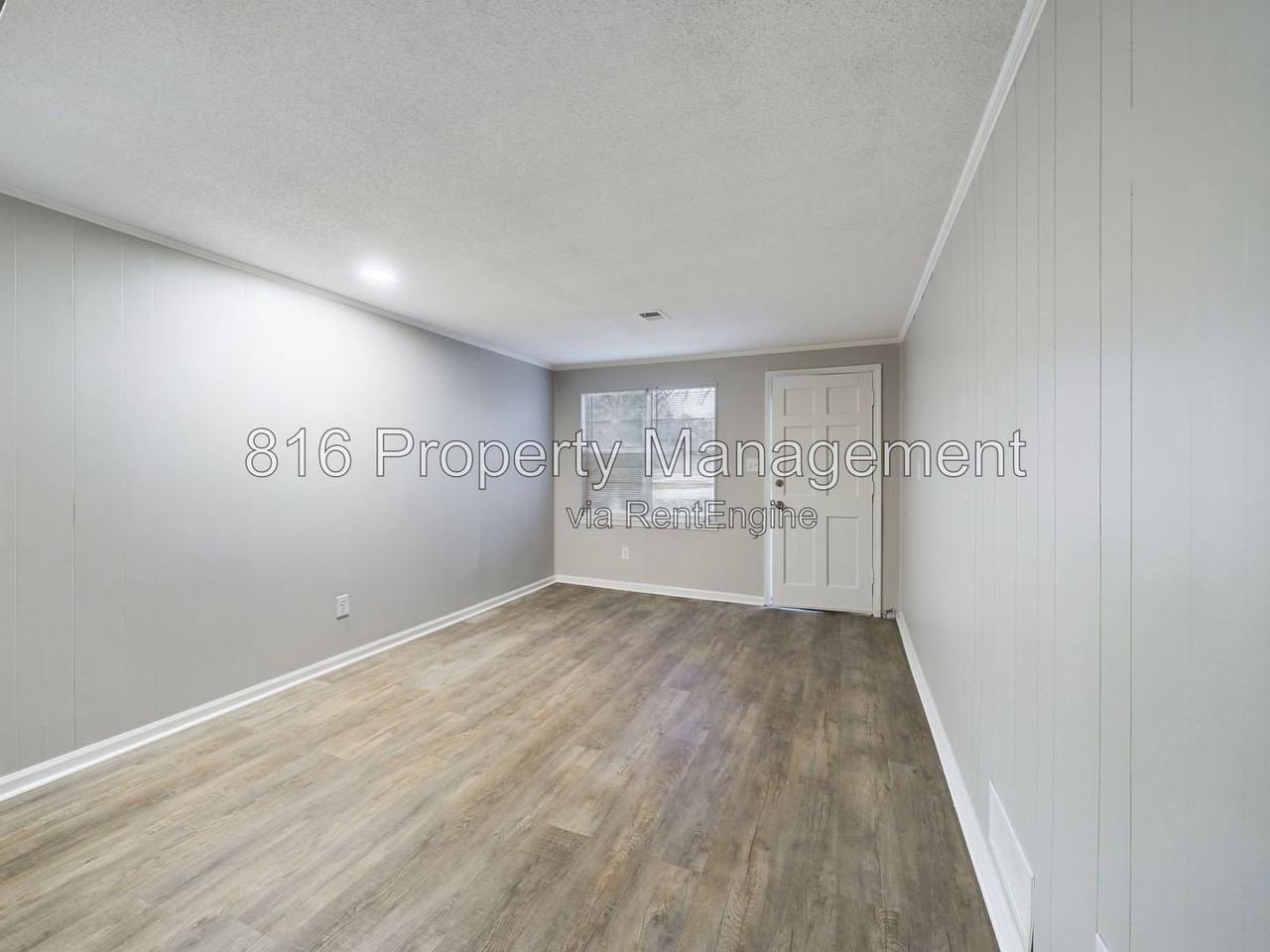 6 Hawthorne Pl - Photo 2 of 18