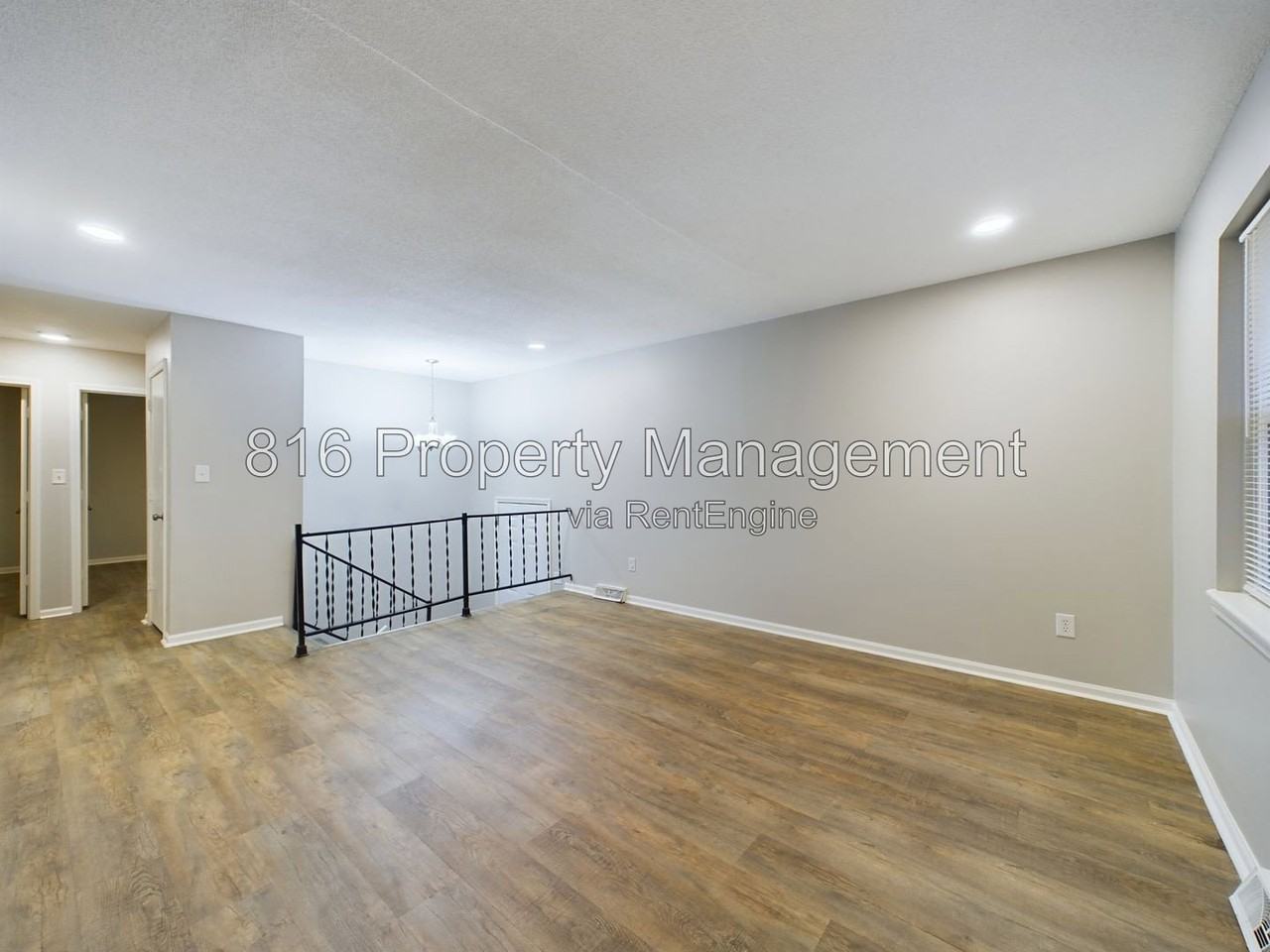6 Hawthorne Pl - Photo 7 of 18