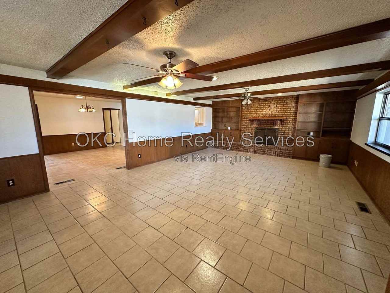 7421 Nw 26th St - Photo 7 of 19