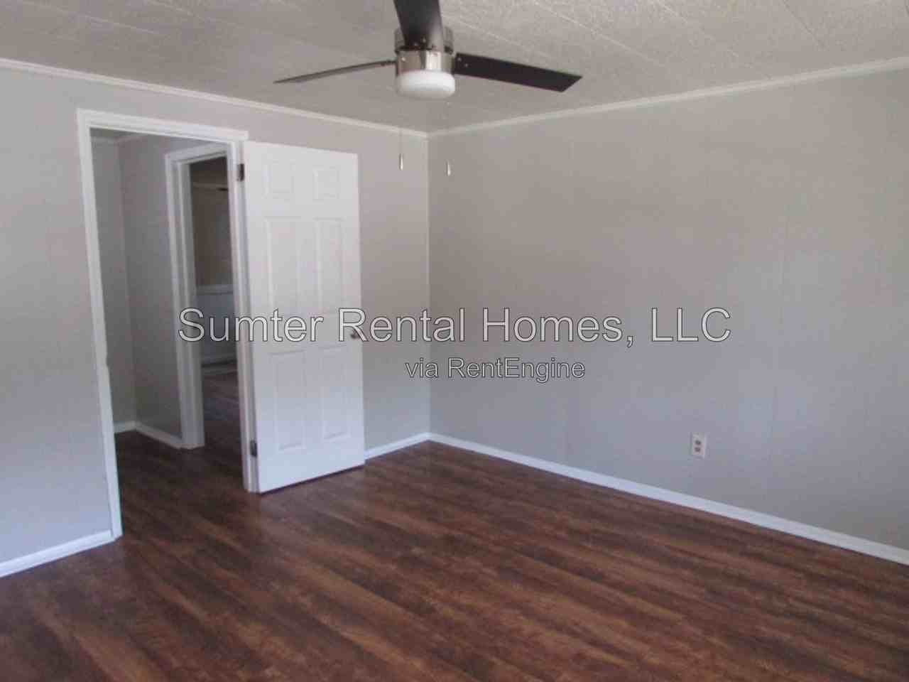 307 1/2 Manning Ave - Photo 7 of 12
