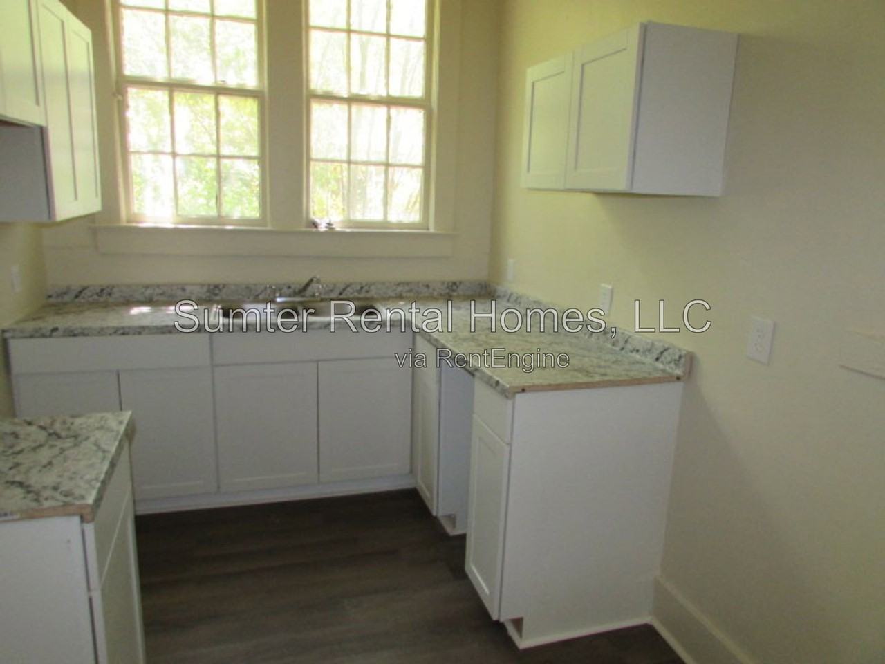 219 N Salem Ave #1 - Photo 6 of 11