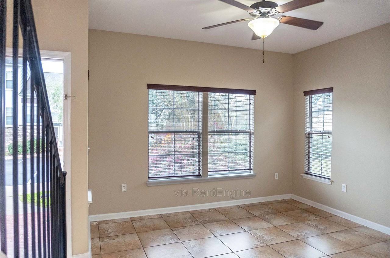 2176 Del Carmel Way #2176 - Photo 3 of 16