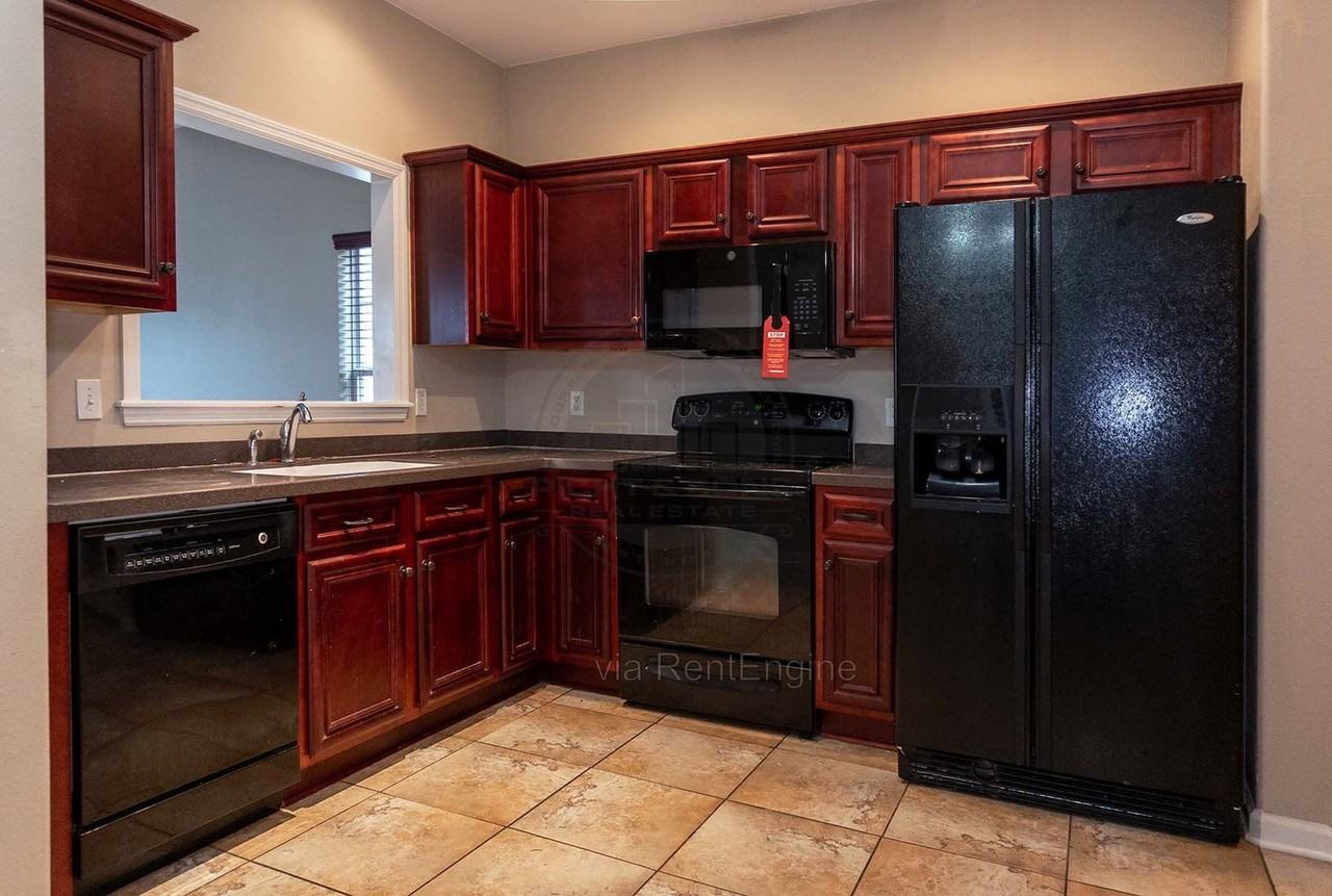 2176 Del Carmel Way #2176 - Photo 4 of 16