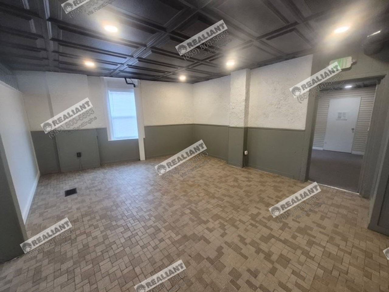 3702 Huntington Ave - Photo 4 of 25