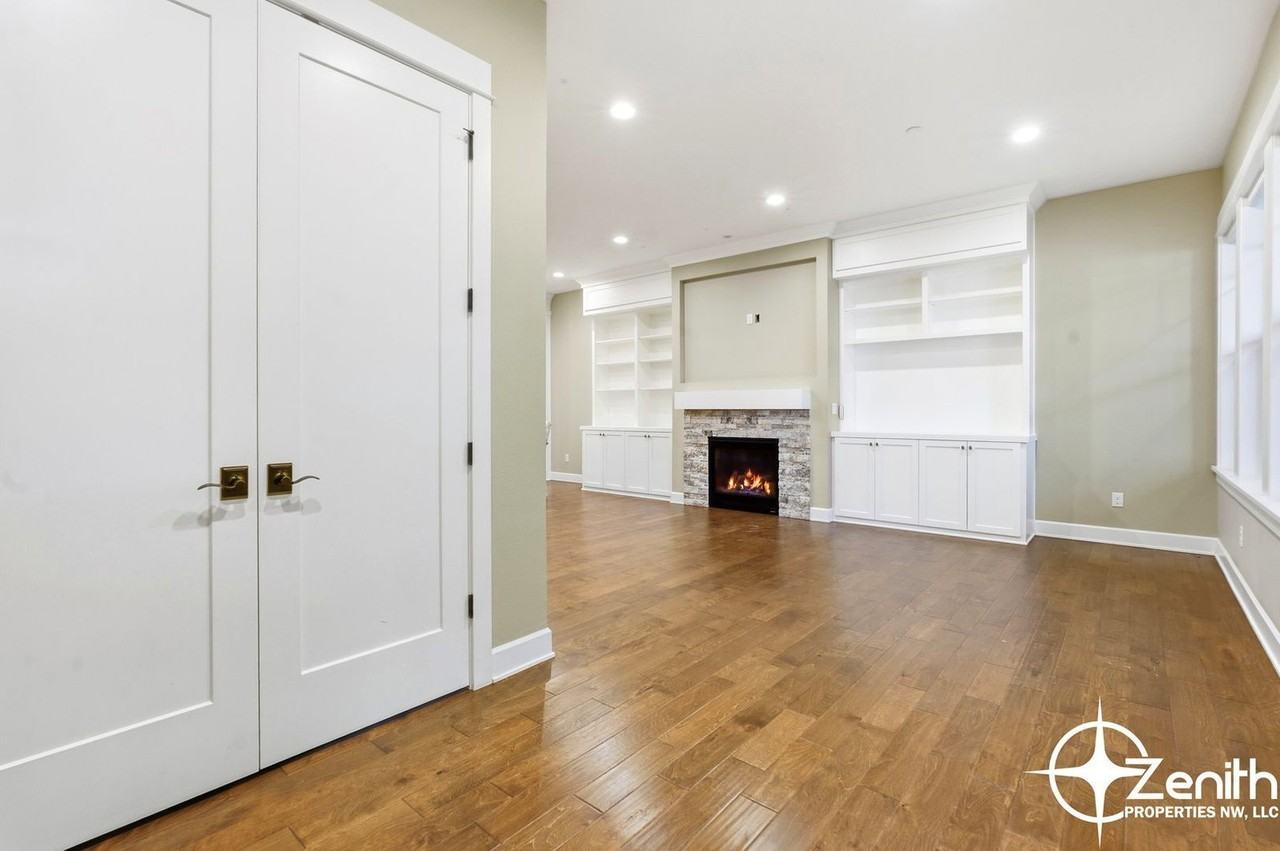 4021 Nw 76th Ave #104 - Photo 6 of 45