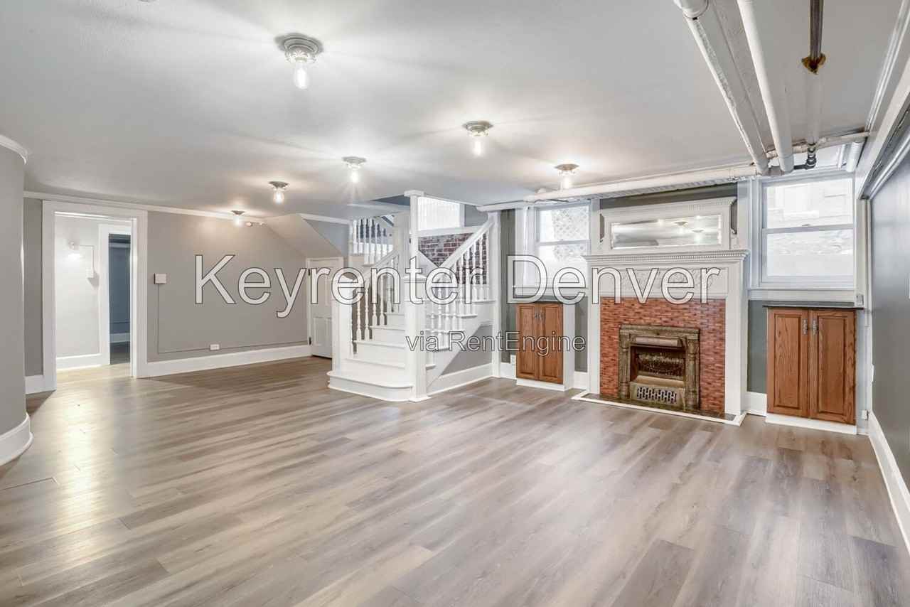 1471 N High St #A - Photo 4 of 12
