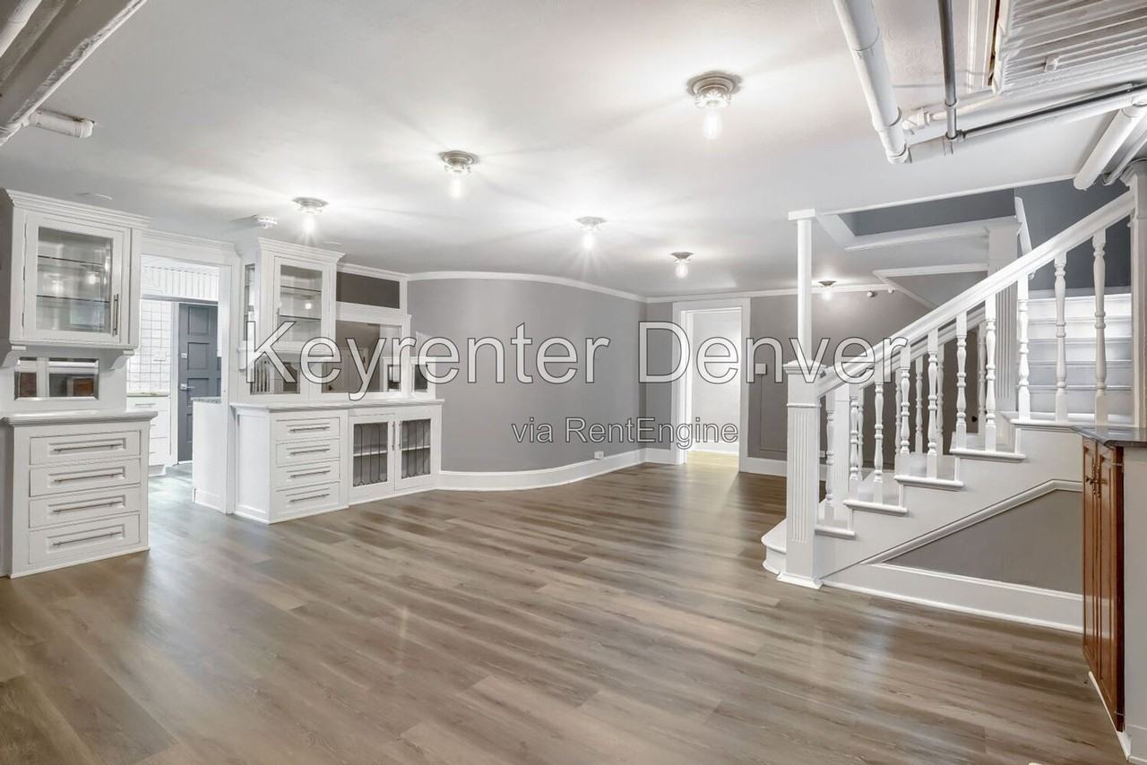 1471 N High St #A - Photo 5 of 12