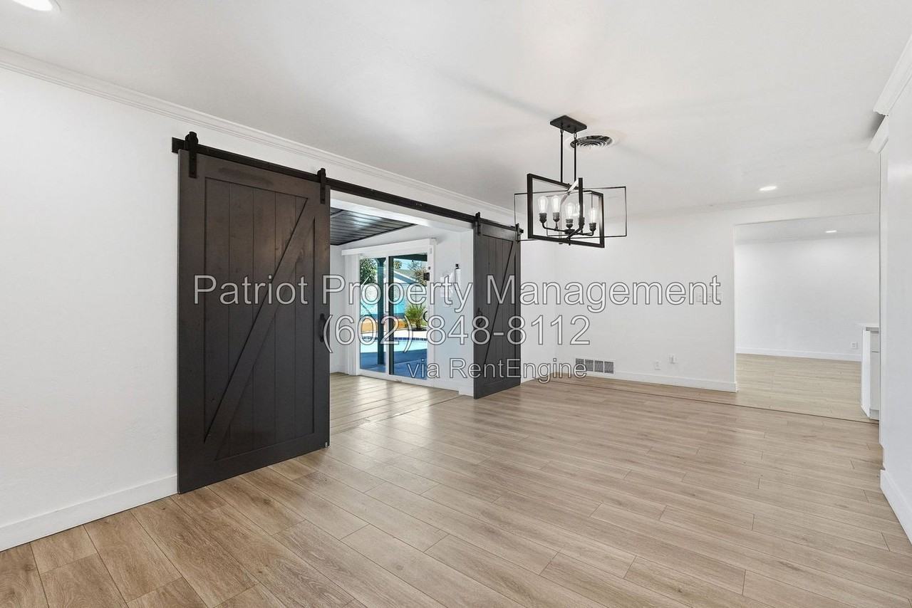 2044 N 70th St - Photo 5 of 44