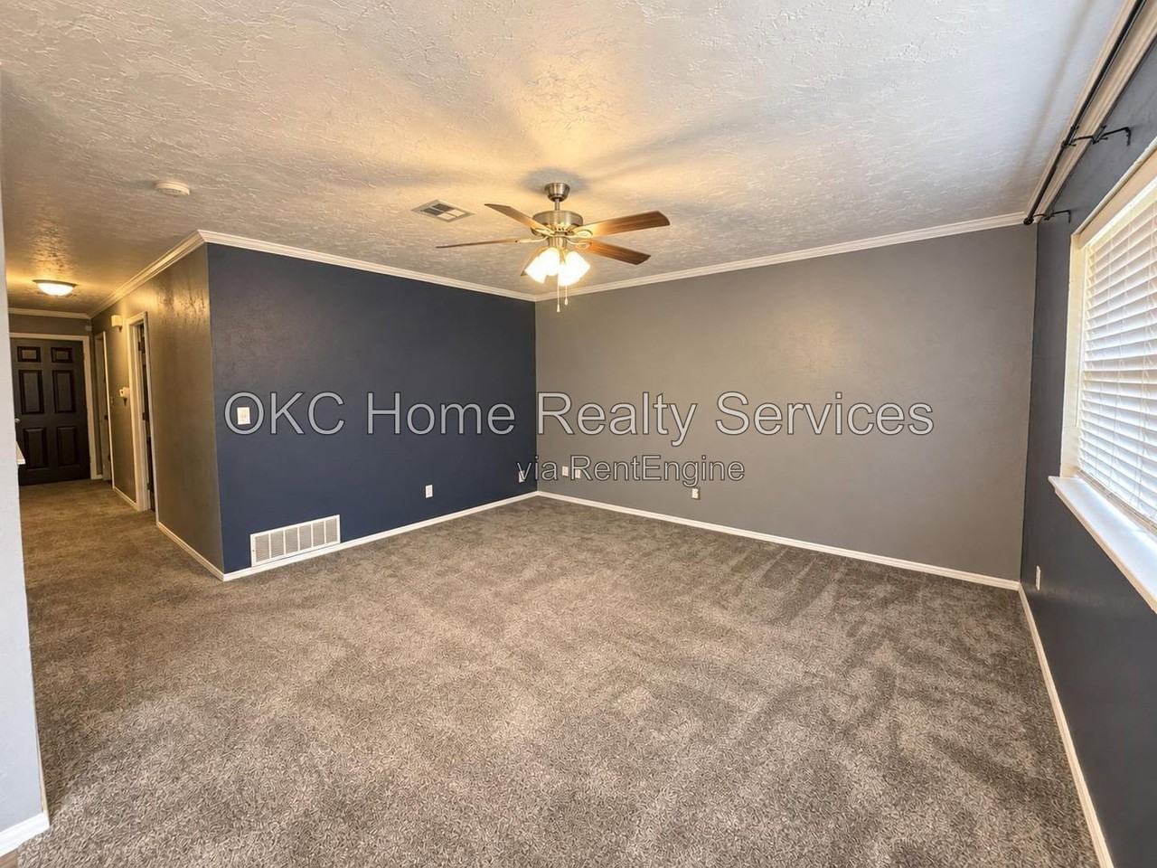 4724 Meench Dr - Photo 6 of 12