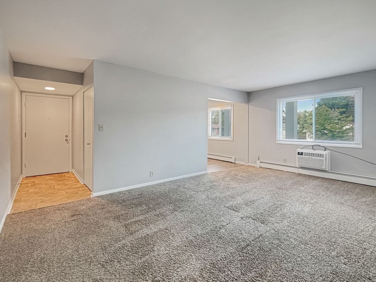 531 W 20th St #28 - Photo 5 of 5