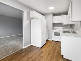 featured image of 531 W 20th St #32