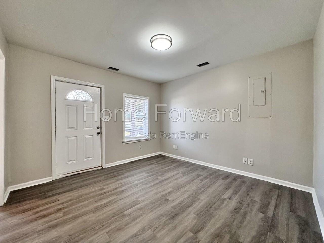 804 Bennett Ave - Photo 4 of 14