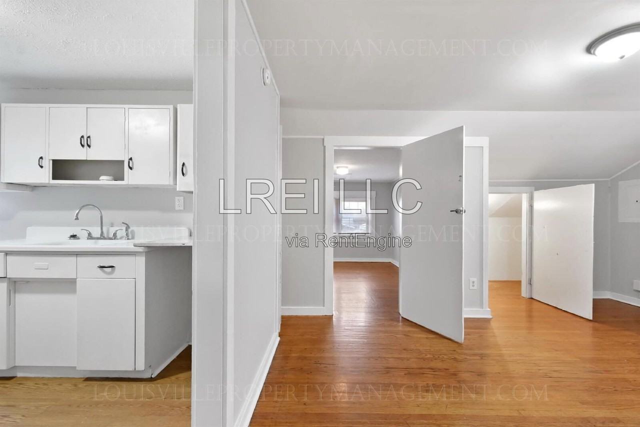 2209 7th Street Rd #2 - Photo 5 of 13