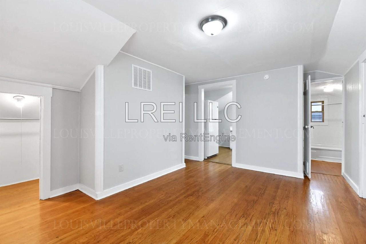 2209 7th Street Rd #2 - Photo 7 of 13