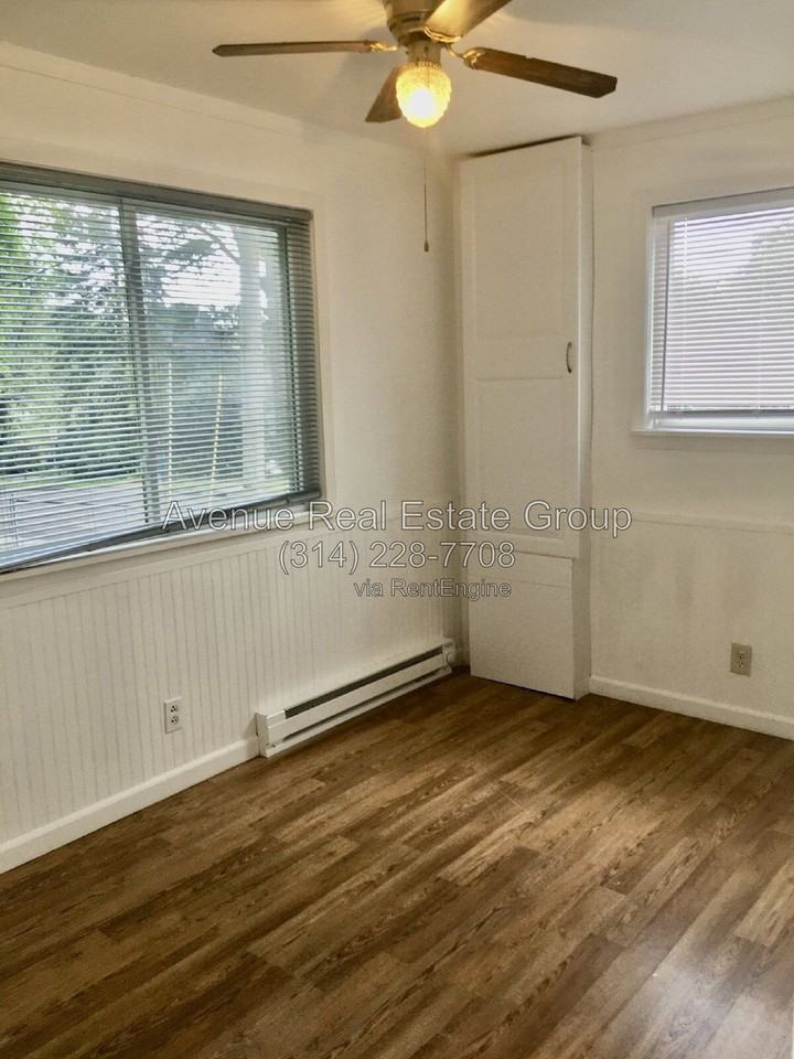 2200 Huntington Ave - Photo 6 of 11