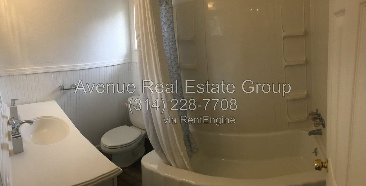 2200 Huntington Ave - Photo 7 of 11