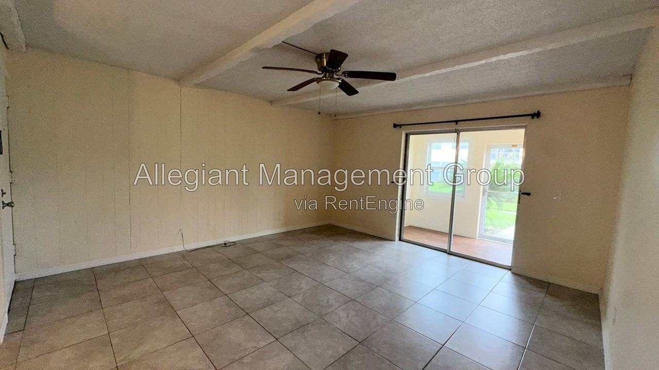4724 Avon Ct - Photo 5 of 31