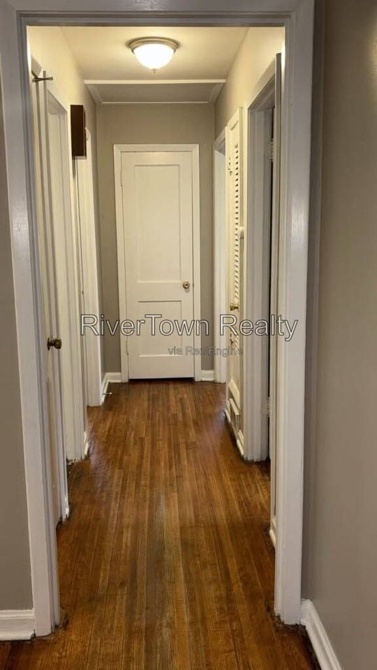 940 Stratford Rd - Photo 7 of 20